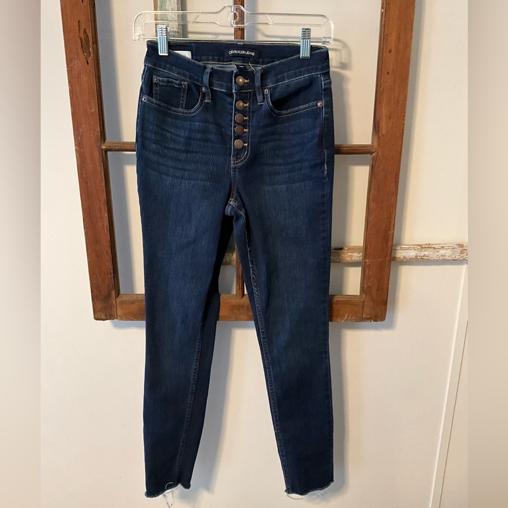 Calvin Klein Skinny Jeans - Size 2/26